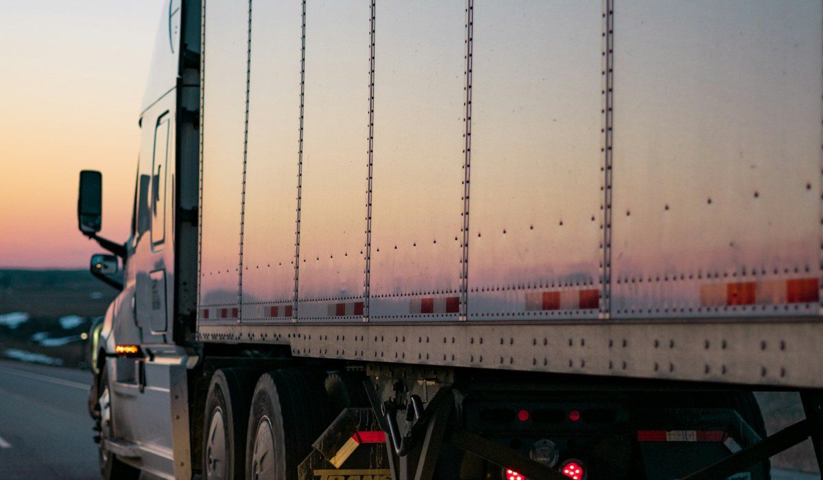 Carreta de transporte de cargas
